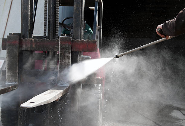 Best Playground Equipment Cleaning  in Mack, OH